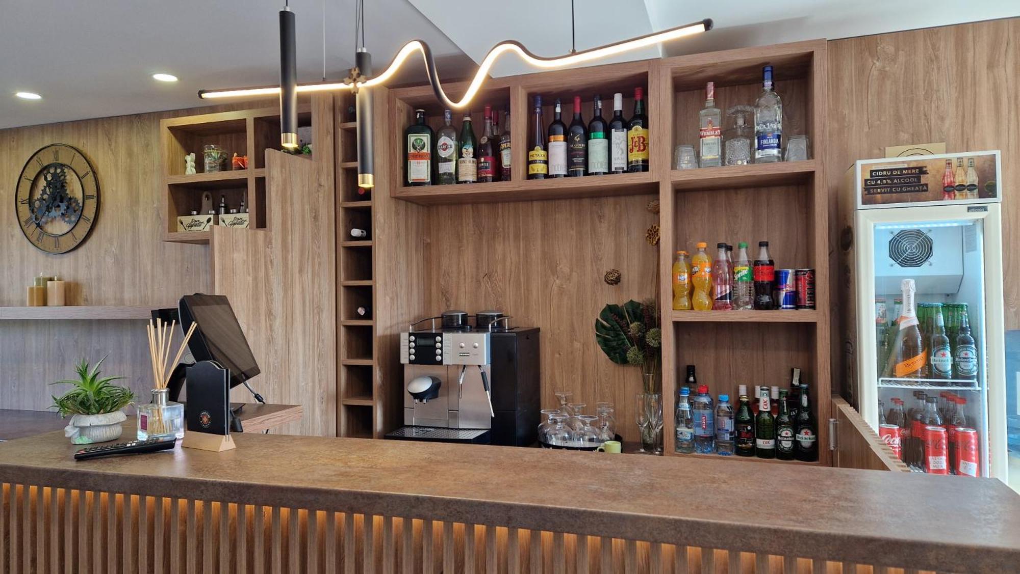 Hotel Rk Ghimbav Dış mekan fotoğraf
